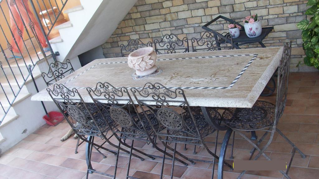 Il Giardino Degli Ulivi Bed & Breakfast Canneto  Exterior photo